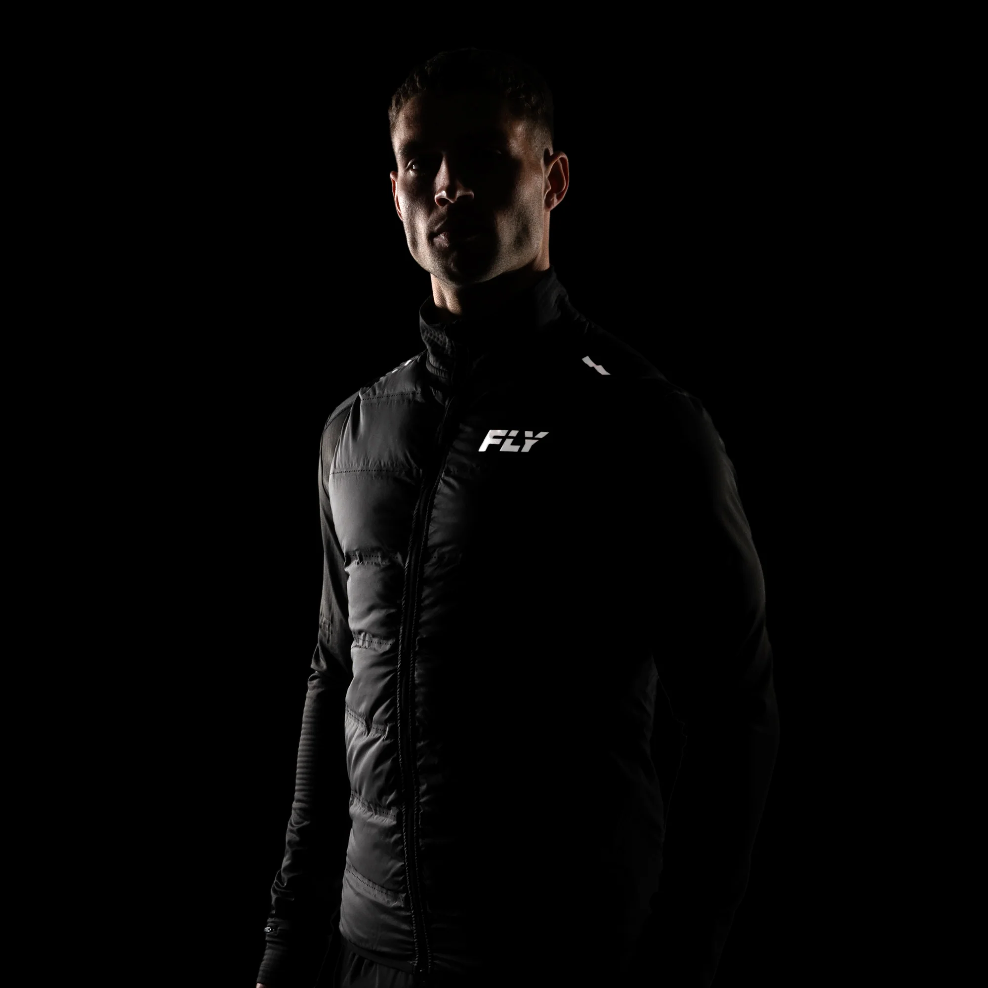 Hybrid Gilet - Image 15