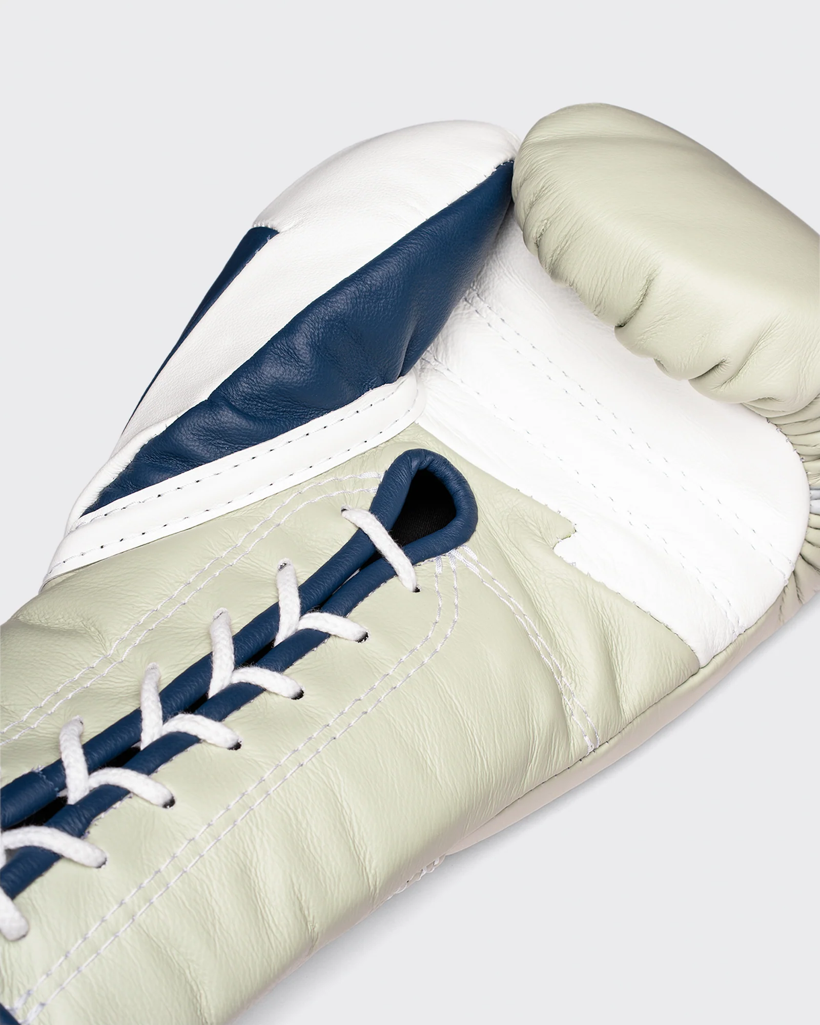Superlace 2 Gloves - Image 5