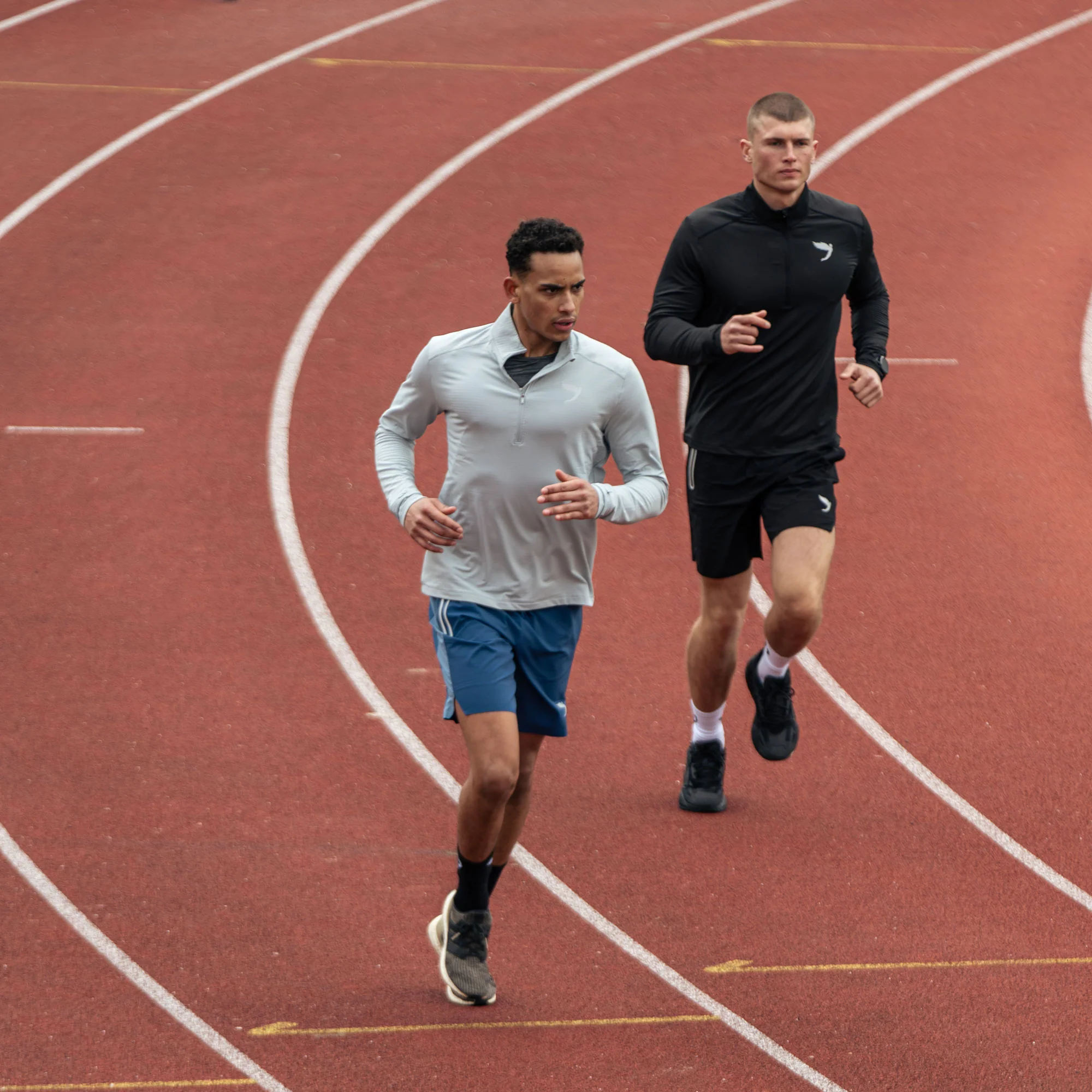 Tempo 1/4 Zip Light Weight Running Top - Image 4