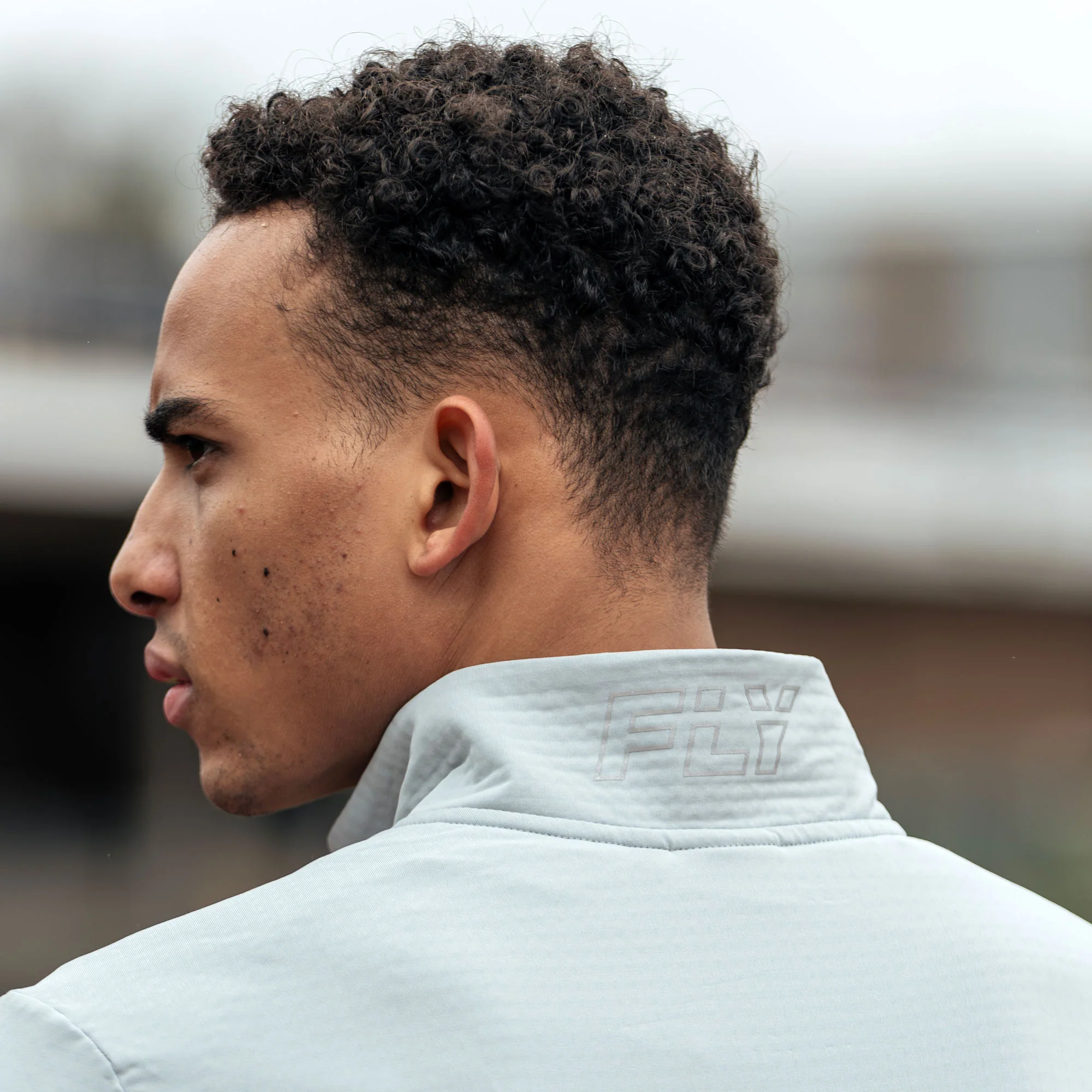 Tempo 1/4 Zip Light Weight Running Top - Image 5