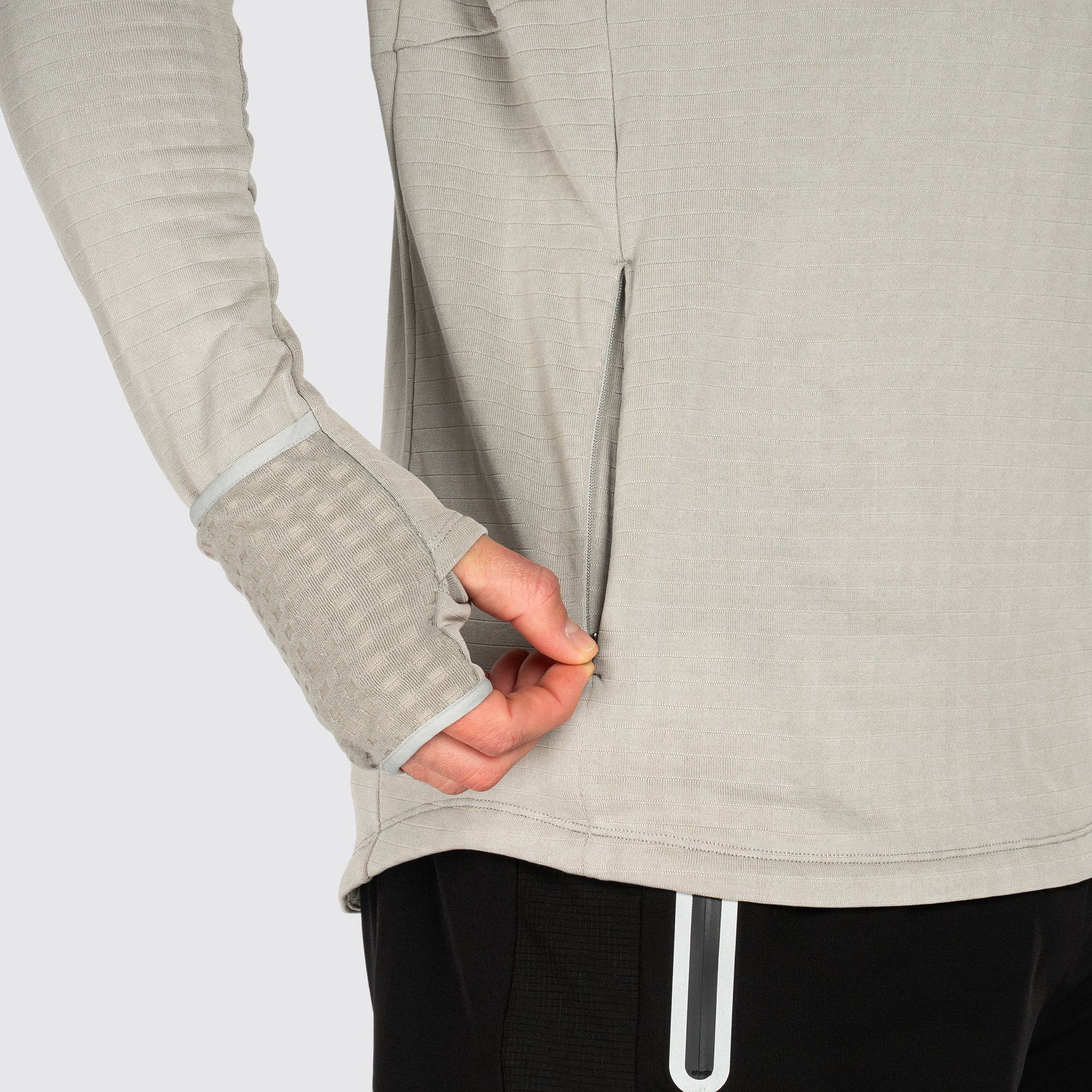 Tempo 1/4 Zip Warm Weight Running Top - Image 8