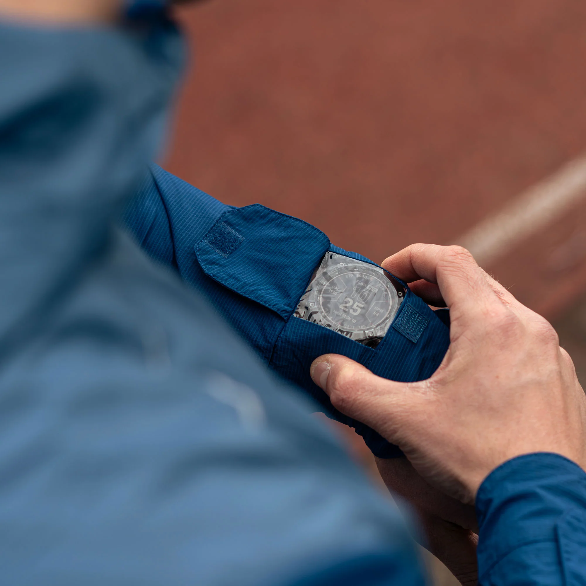 Tempo Running Windbreaker - Image 5