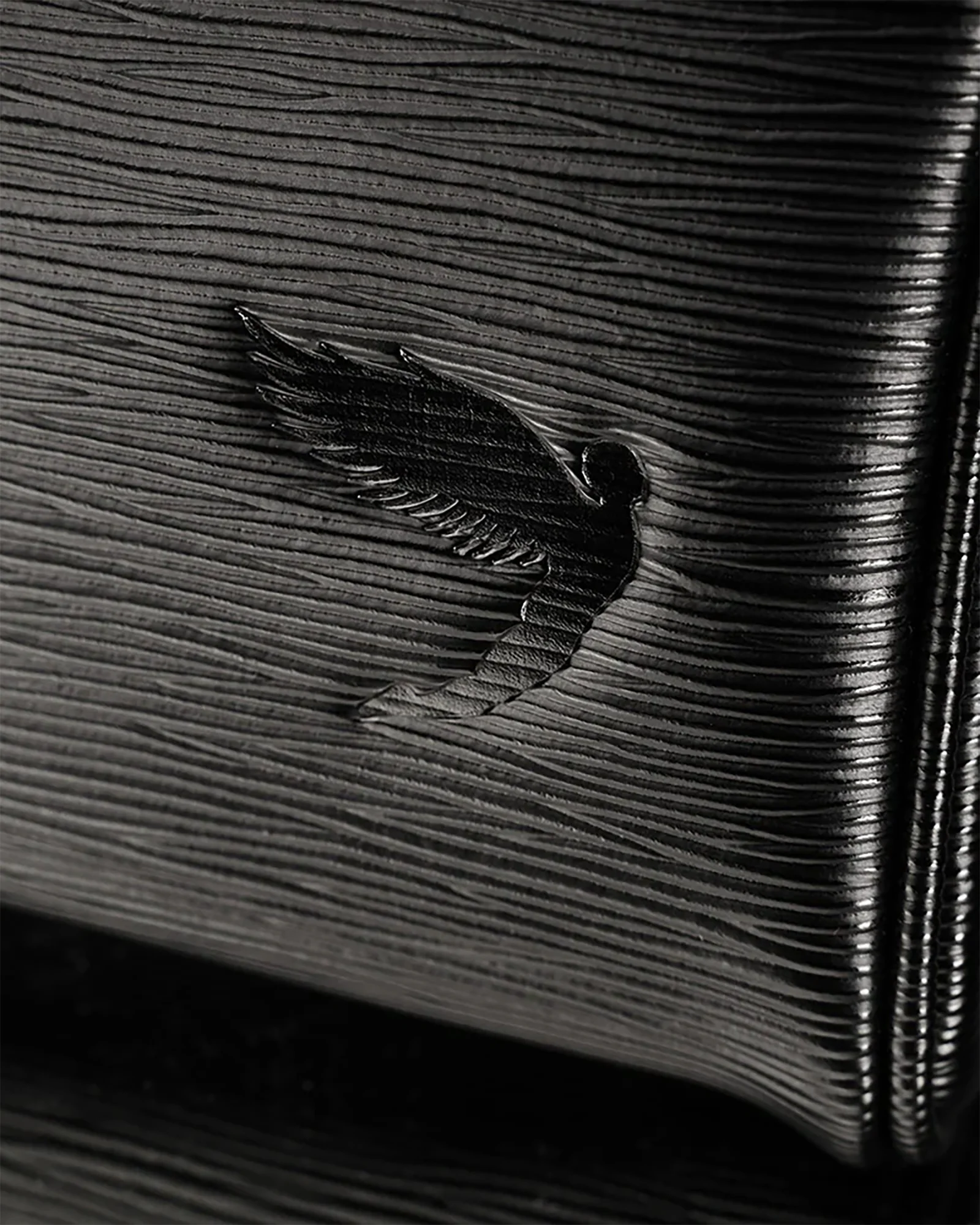 Fly Washbag - Image 4